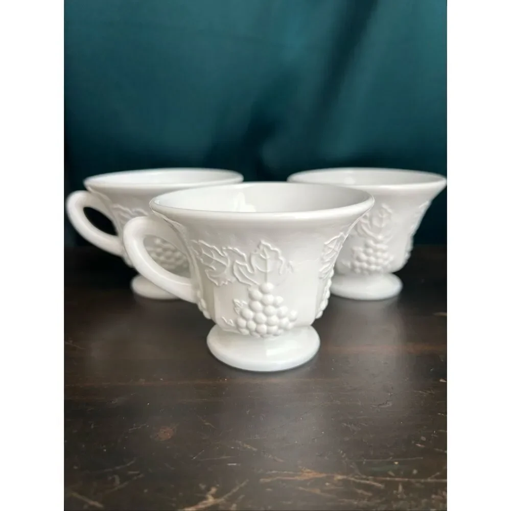 Colony Harvest Milk Glass Punch Snack Cups